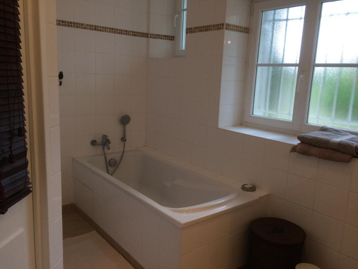 Ferienwohnung La Bretauche Checy Exterior foto